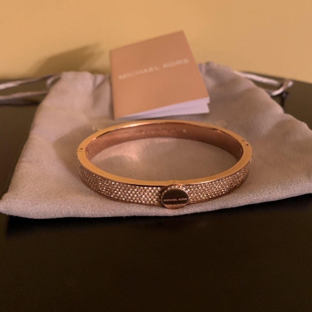Michael Kors Gold Bangle Bracelet BRAND NEW